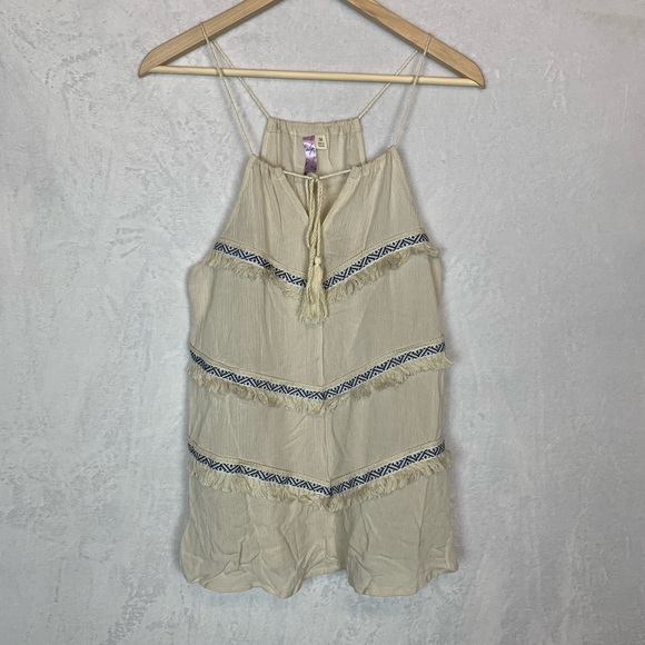 Francesca's Collections Tops - FRANCESCA Alya Fringe Top